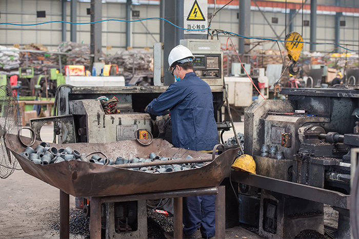 冷水江网架锥头车间